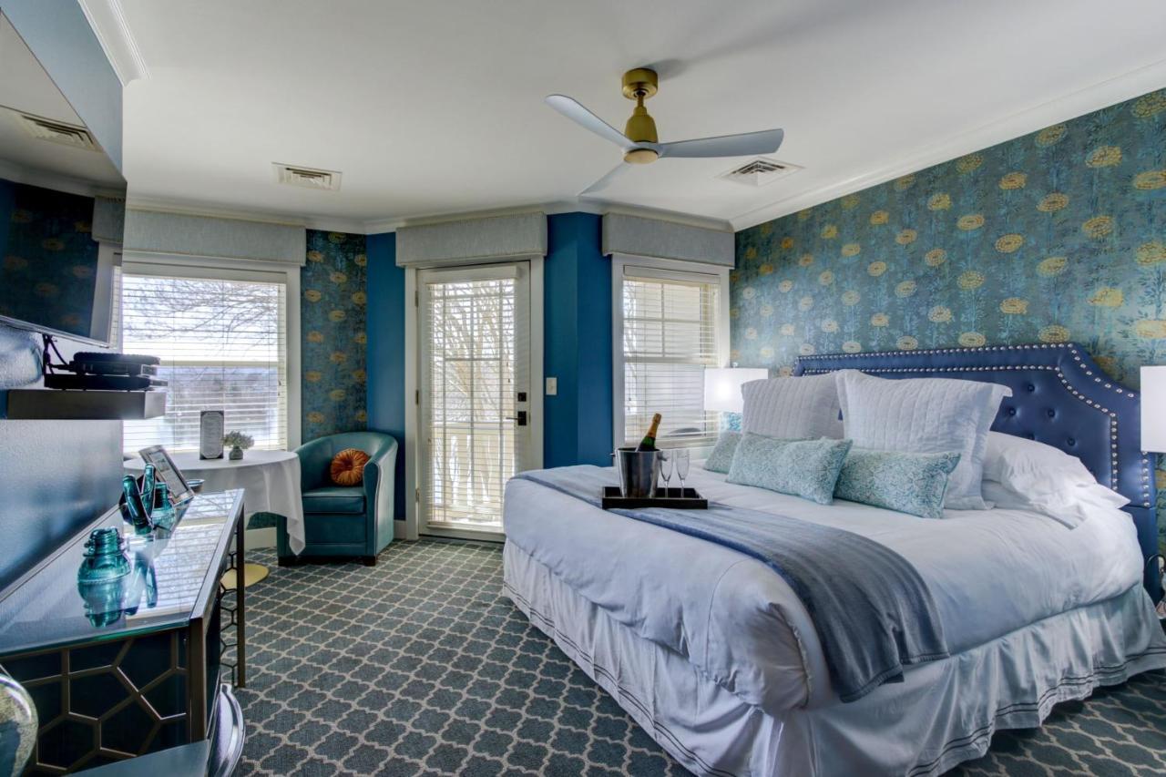 Lookout Point Lakeside Inn Χοτ Σπρινγκς Εξωτερικό φωτογραφία
