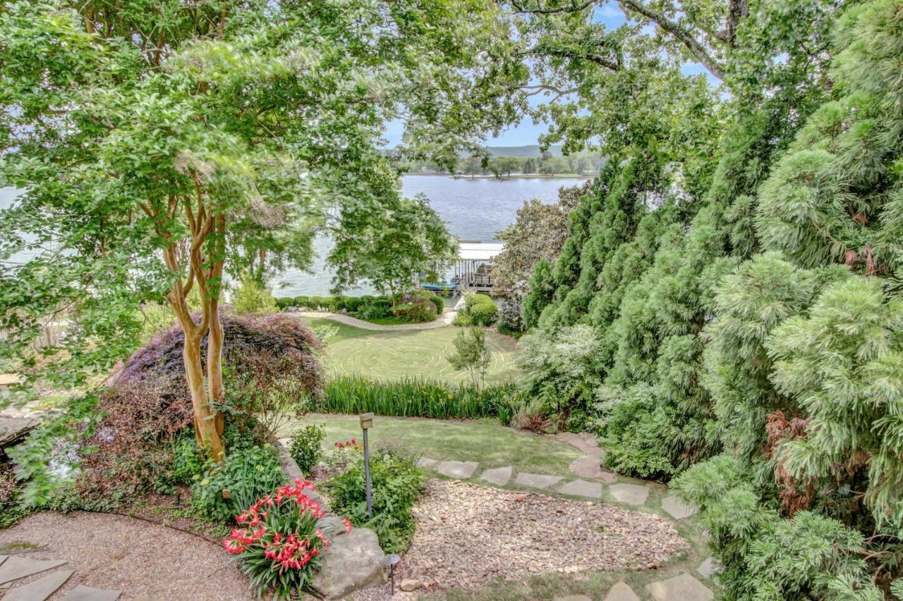 Lookout Point Lakeside Inn Χοτ Σπρινγκς Εξωτερικό φωτογραφία
