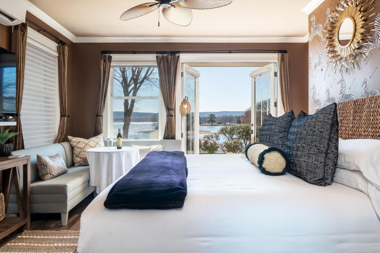 Lookout Point Lakeside Inn Χοτ Σπρινγκς Εξωτερικό φωτογραφία