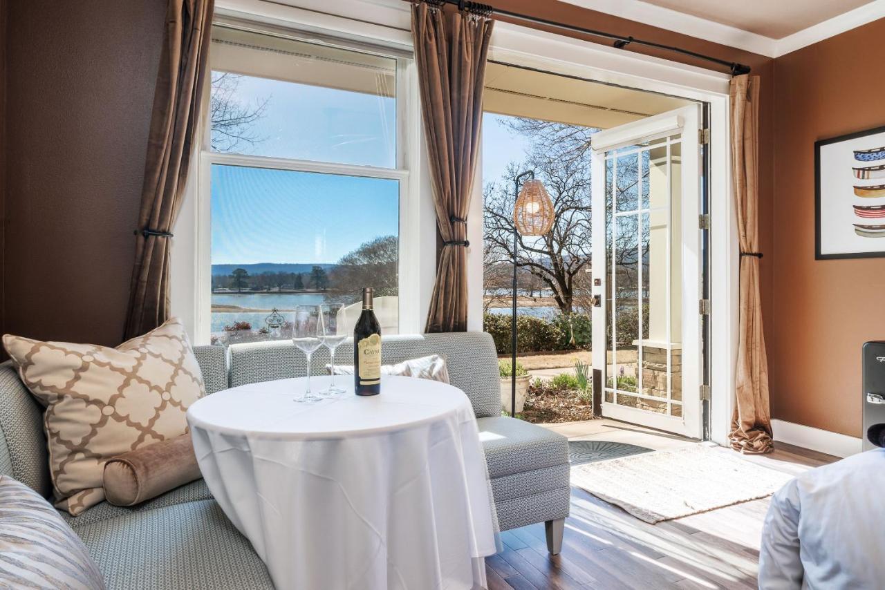 Lookout Point Lakeside Inn Χοτ Σπρινγκς Εξωτερικό φωτογραφία